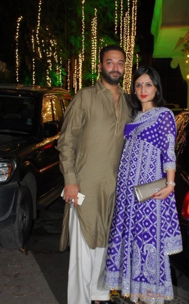 Bolly Celebs at Shilpa Shetty Diwali Party Gallery