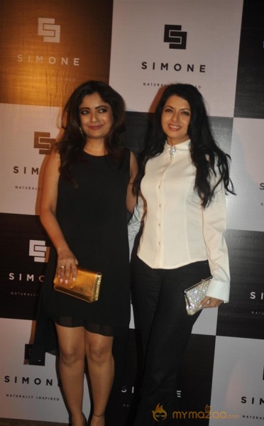 Bolly Celebs at Simone Store Launch Photo Gallery