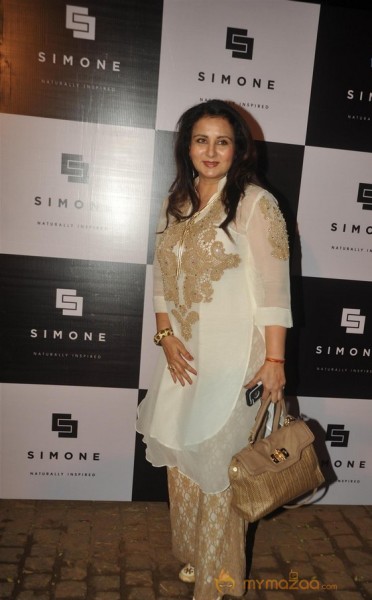 Bolly Celebs at Simone Store Launch Photo Gallery