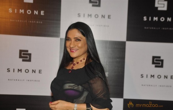 Bolly Celebs at Simone Store Launch Photo Gallery