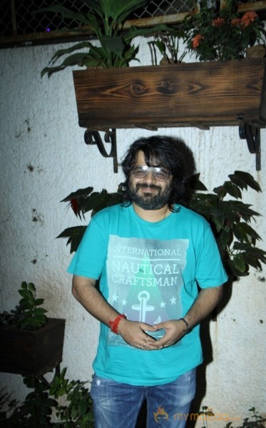 Bolly Celebs at Sonali Cable Film Special Show Gallery