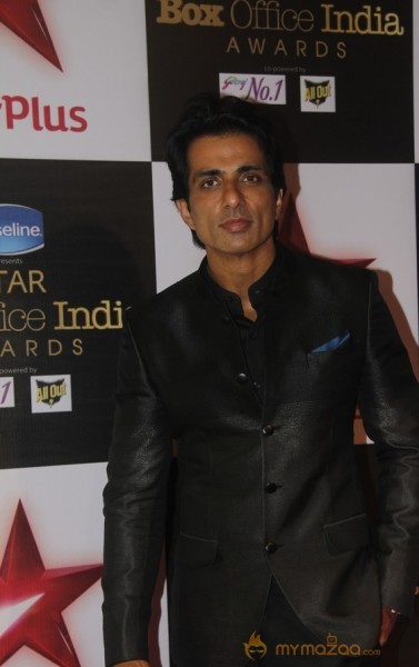 Bolly Celebs at The First Star Box Office India Awards Gallery