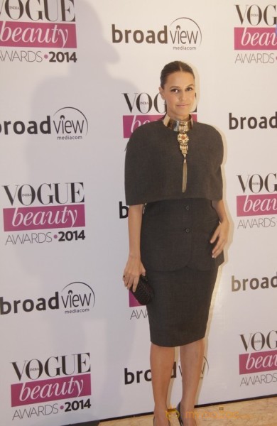 Bolly Celebs at Vogue Beauty Awards 2014 Photos