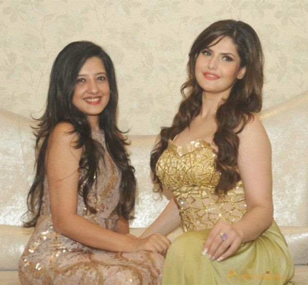 Bollywood Actress Zareen Khan Photo Shoot 
