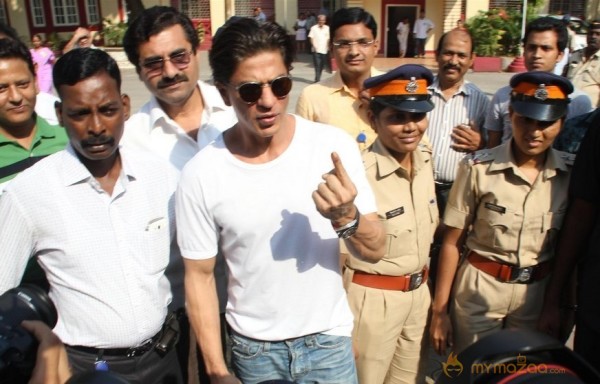 Bollywood Celebrities Cast Their Votes Gallery