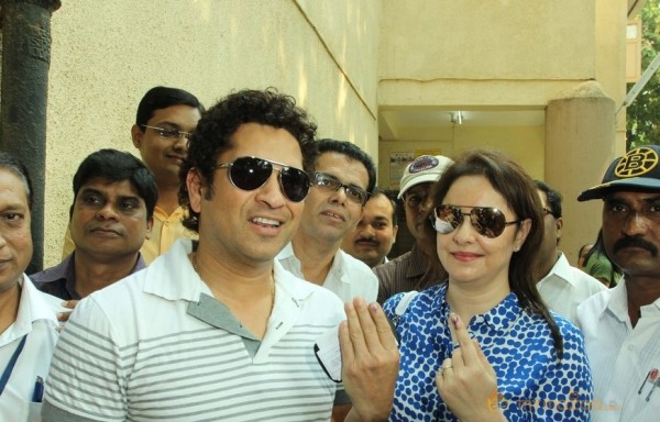 Bollywood Celebrities Cast Their Votes Gallery