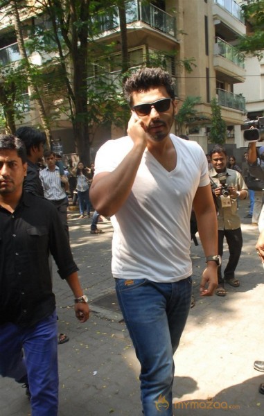 Bollywood Celebrities Cast Their Votes Gallery