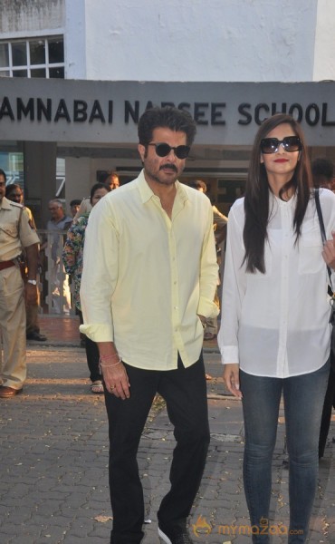 Bollywood Celebrities Cast Their Votes Gallery
