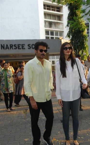 Bollywood Celebrities Cast Their Votes Gallery
