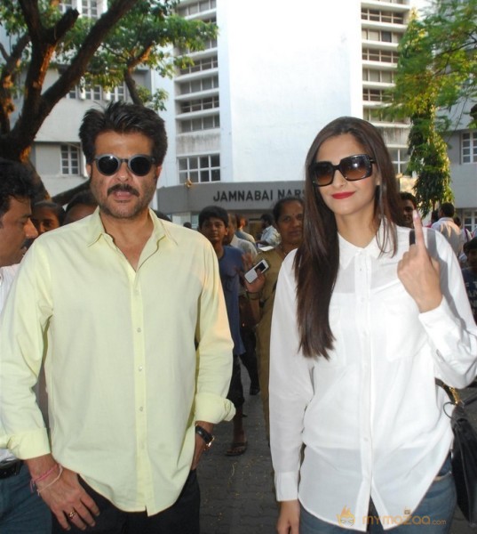 Bollywood Celebrities Cast Their Votes Gallery