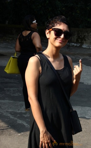 Bollywood Celebrities Cast Their Votes Gallery