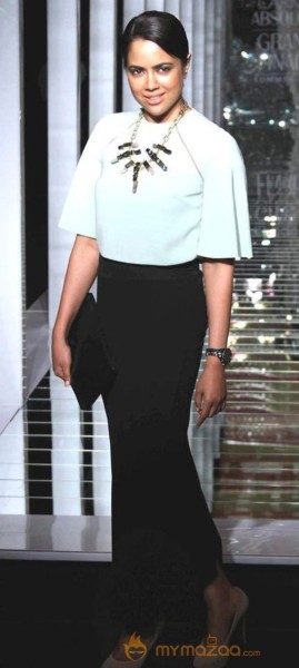 Bollywood Celebs at LFW Week Grand Finale Photos