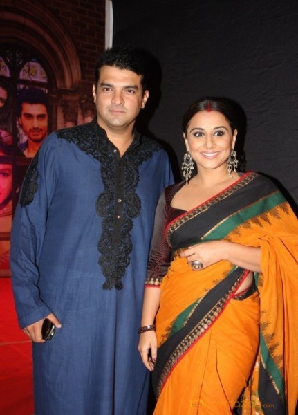 BOLLYWOOD CELEBS AT STARDUST AWARDS PHOTOS