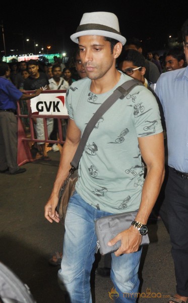 Bollywood Celebs Back From IIFA Award 2013 