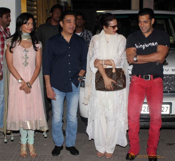 BOLLYWOOD CELEBS PICS AT VISWAROOP PREMIERE SHOW