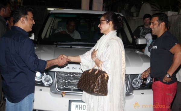 BOLLYWOOD CELEBS PICS AT VISWAROOP PREMIERE SHOW