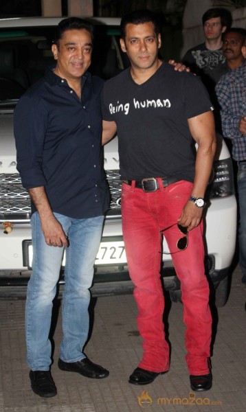 BOLLYWOOD CELEBS PICS AT VISWAROOP PREMIERE SHOW