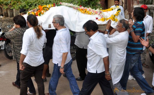 Bollywood Photographer Jagdish Mali Passes Away 