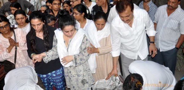 Bollywood Photographer Jagdish Mali Passes Away 