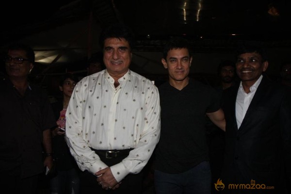 Bollywood Stars at film ISSAQ Premiere Show