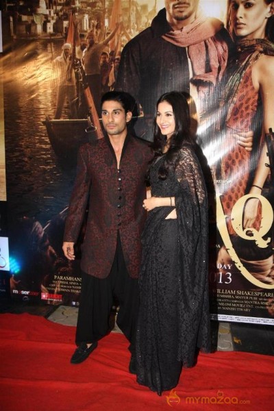 Bollywood Stars at film ISSAQ Premiere Show