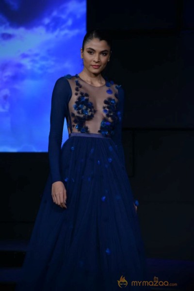 Celebs At Blenders pride Fashion Tour 2013 Photos