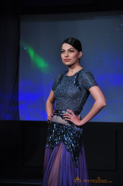 Celebs At Blenders pride Fashion Tour 2013 Photos