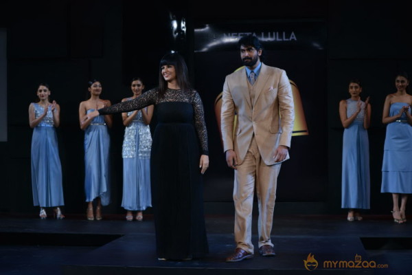 Celebs At Blenders pride Fashion Tour 2013 Photos