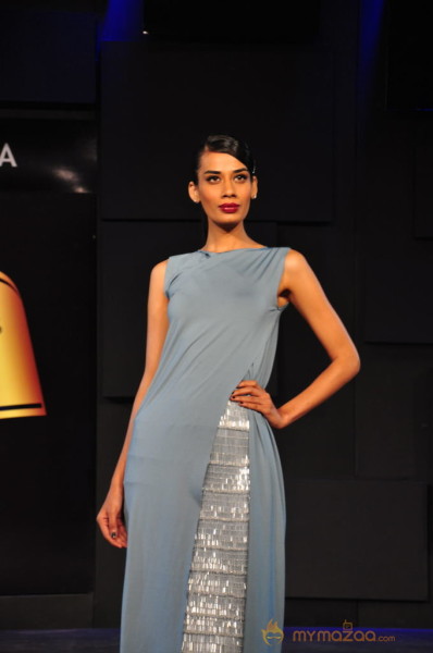 Celebs At Blenders pride Fashion Tour 2013 Photos
