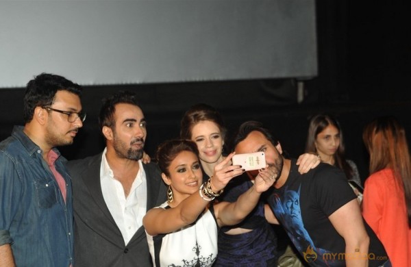 Celebs at Happy Ending Trailer Launch Gallery