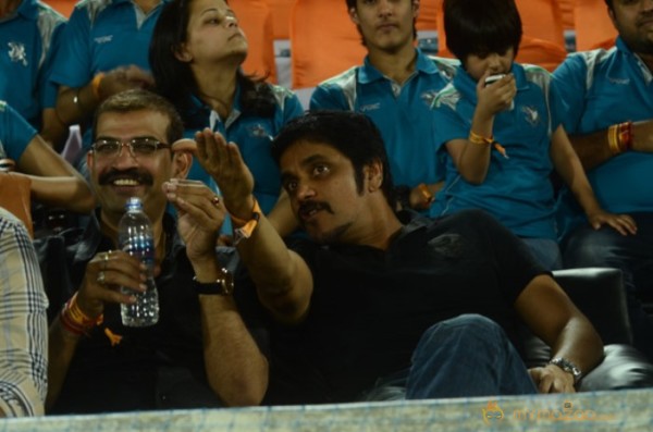 Celebs at Hyderabad IPL Match Photos