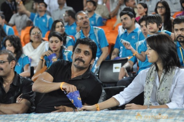 Celebs at Hyderabad IPL Match Photos
