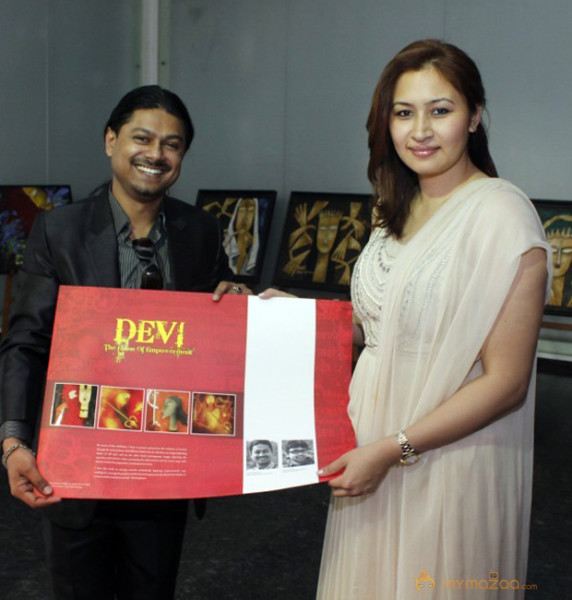 Celebs at Indian Luxury Expo Event Photo Gallery