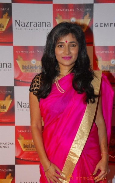 Celebs at Retail Jeweller India Awards 2014