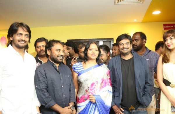 Celebs at Romeo Movie Premiere Photos