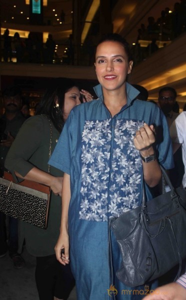 Celebs at Vogue Fashion Night Out 2014 Gallery