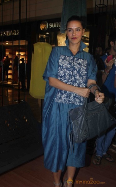 Celebs at Vogue Fashion Night Out 2014 Gallery