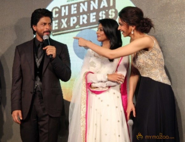 CHENNAI EXPRESS AUDIO RELEASE PHOTOS