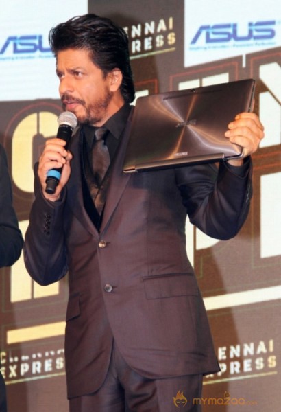 CHENNAI EXPRESS AUDIO RELEASE PHOTOS