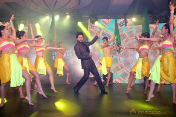 CHENNAI EXPRESS AUDIO RELEASE PHOTOS