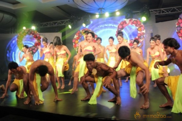 CHENNAI EXPRESS AUDIO RELEASE PHOTOS