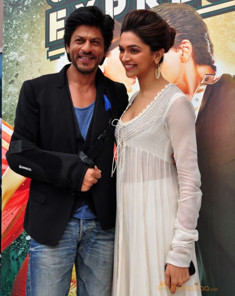  Chennai Express Movie Trailer Launch  