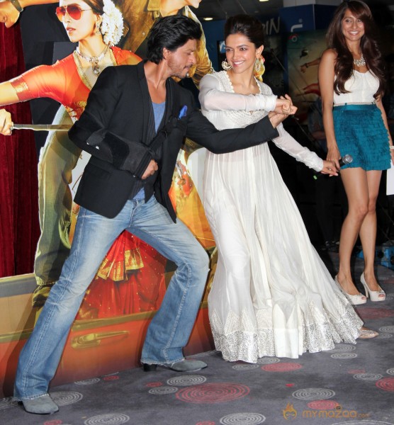  Chennai Express Movie Trailer Launch  