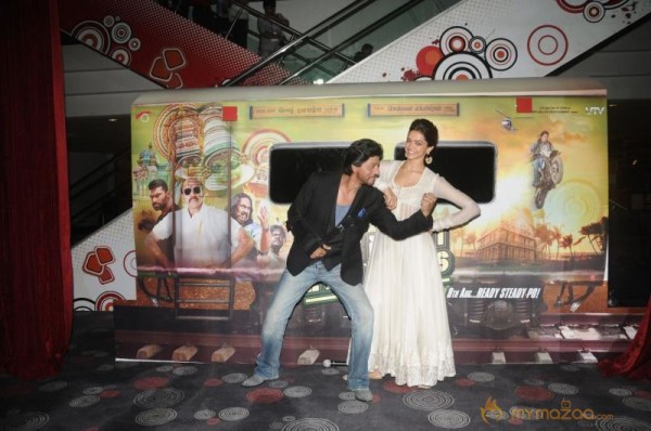 Chennai Express Trailer Launch Photos