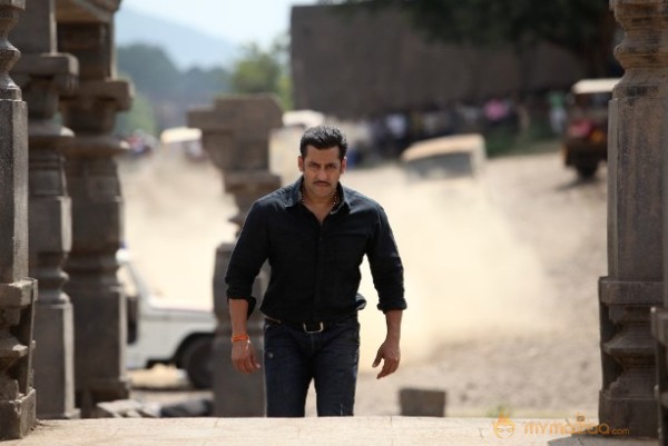 Dabangg 2 New Movie Stills