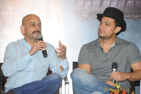 Dhoom 3 Movie Press Meet Photos