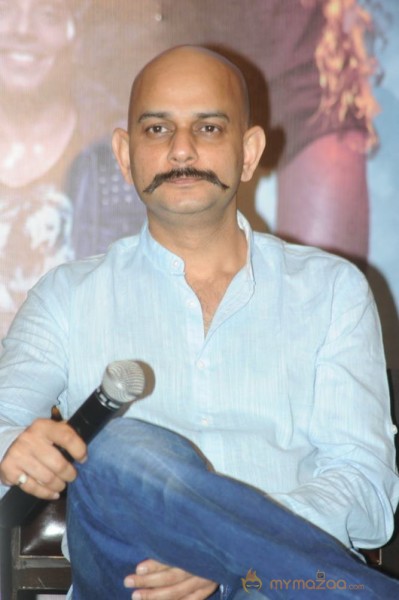 Dhoom 3 Movie Press Meet Photos