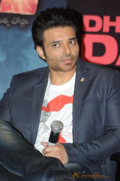 Dhoom 3 Movie Press Meet Photos