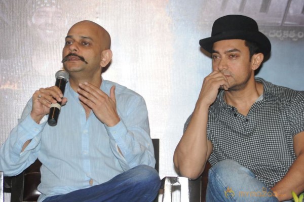 Dhoom 3 Movie Press Meet Photos