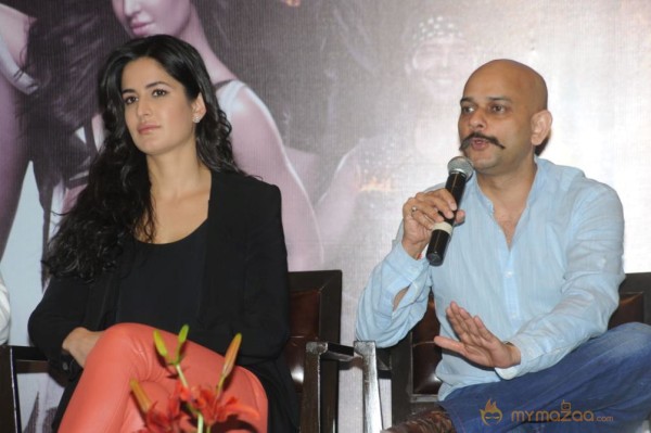 Dhoom 3 Movie Press Meet Photos